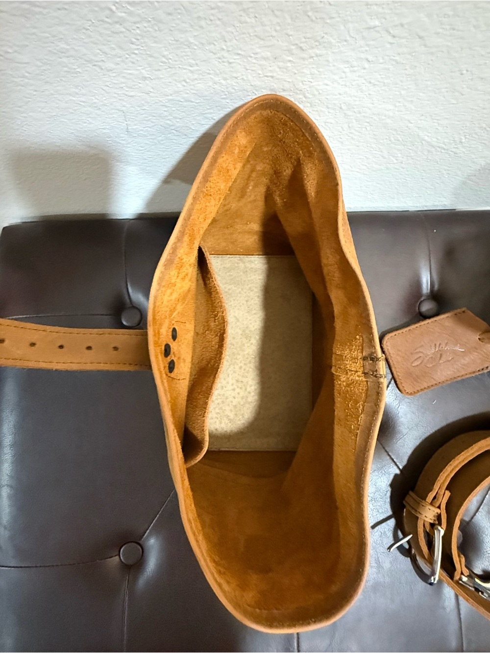 NWOT Discontinued Saddleback Leather Co. Large 14in. Overnight Bag Set - Picture 2 of 9